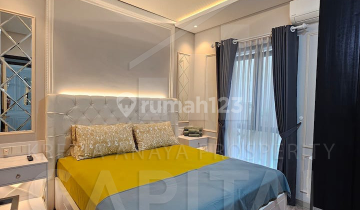 Rumah Luxury Full Furnished di Kota Baru Parahyangan 