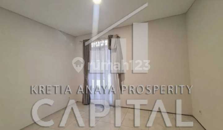 Minimalist Unfurnished and Ready-to-Occupy House in Kota Baru Parahyangan 2