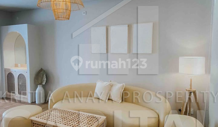 Rumah Full Furnished Dengan Kolam Renang di Simakirana Kota Baru Parahyangan 2