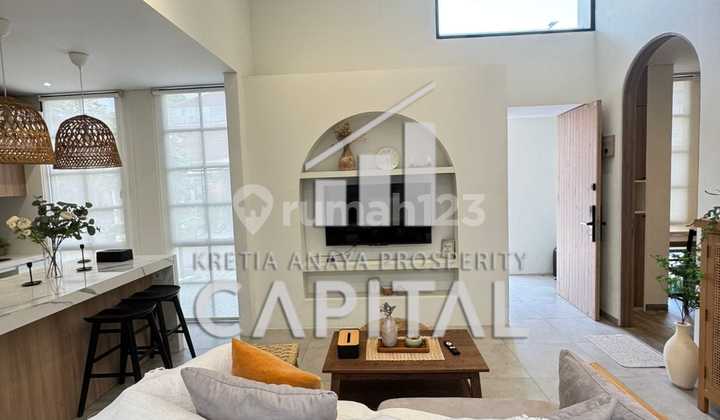 Aesthetic and Fully Furnished House in Tatar Banyaksumba, Baru Parahyangan City