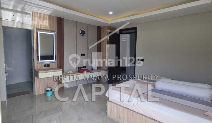 Rumah Posisi Hook dan Full Furnish dengan View Perbukitan di Kota Baru Parahyangan 2