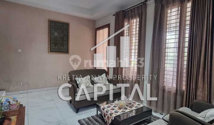 Semi-Furnished House with Well-Maintained Hook Position and Ready to Occupy in the Jingganagara Area of Baru Parahyangan City Semi-Furnished House with Well-Maintained Hook Position and Ready to Occupy in the Jingganagara Area of Baru Parahyangan City