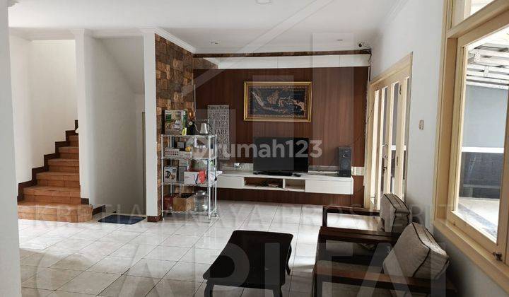 Rumah Semi Furnished di Tatar Wangsakerta Kota Baru Parahyangan  1