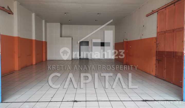 Ruko dengan Lokasi Strategis di Mainroad Padalarang Siap Menjadi Pembuka Peluang Bisnismu Ruko dengan Lokasi Strategis di Mainroad Padalarang Siap Menjadi Pembuka Peluang Bisnismu