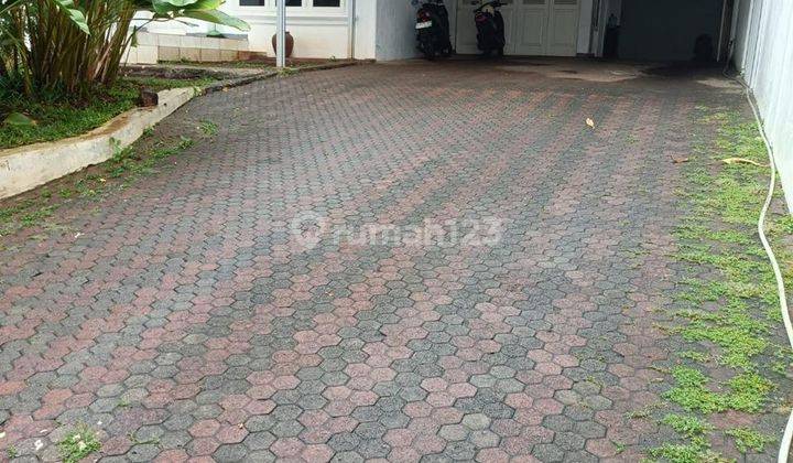 Sewa Rumah Kemang Jakarta Selatan 5 Kamar  2