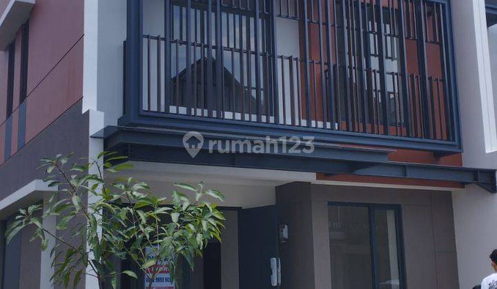 Disewakan Rumah Attic Cluster Leonora Gading Serpong Siap Huni  1