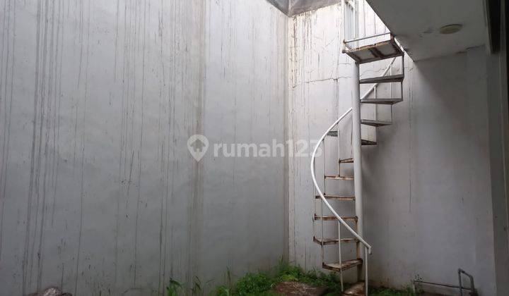 Rumah Kompleks Nuansa Indah Buah Batu Bandung 2