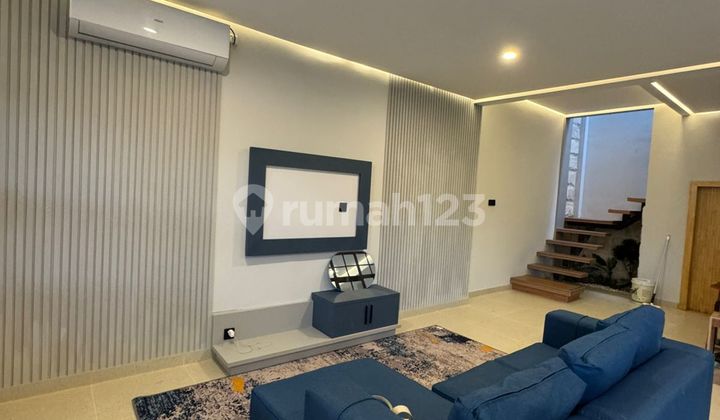 Dijual Villa Lokasi Yudistira Banjar Tatag Seminyak Kuta