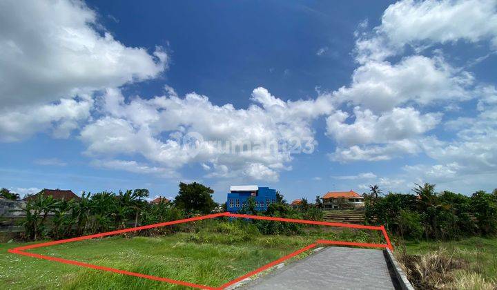 Dijual tanah  view sawah lokasi jalan pantai nyanyi 1