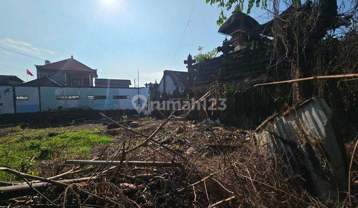 Land for sale in Bumbak Utara Kerobokan, North Kuta 1