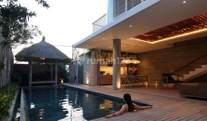 Dijual villa dekat pantai lokasi seminyak kuta dadung bali 1