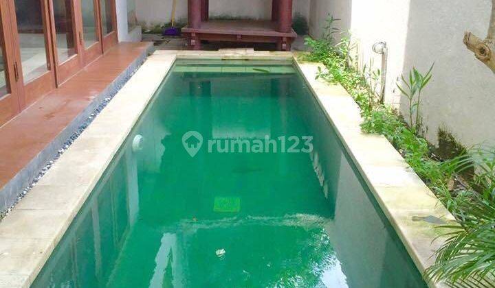 Dijual villa lokasi banjar semer kerobokan kuta utara badung 2