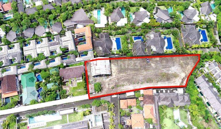 Dijual tanah lokasi petitenget seminyak kuta utara 2