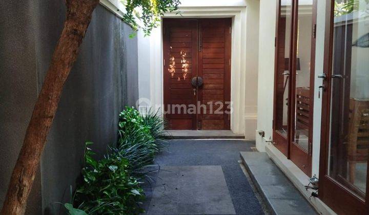 Villa for sale directly on the beach at Pemuteran, Buleleng, Bali 2