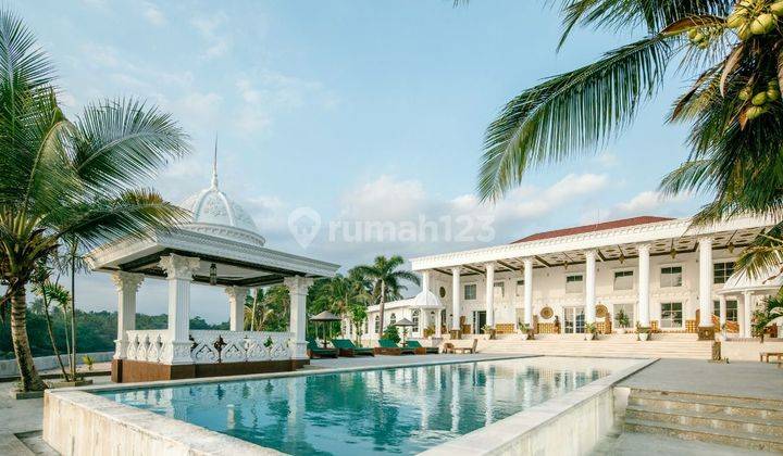 Dijual villa los pantai lokasi pasut tabanan bali

 1