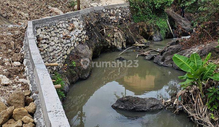 Dijual tanah los sungai lokasi jalan pantai berawa tibubeneg 1