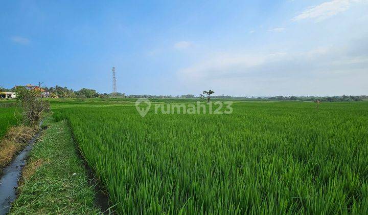 Land for sale with view and mountain beach location in Kelating 1