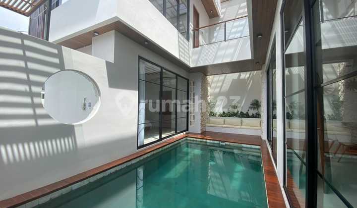 Villa Brand New Tumbak Bayuh Pererenan Badung Bali