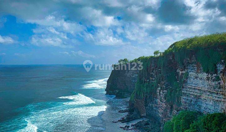 Land for sale in Los Tebing Beach, Suluban Pecatu 1