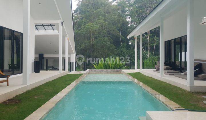 Dijual Sewa 27 Tahun Villa Luxury Lokasi Kedewata 1