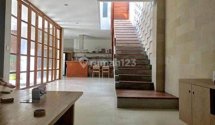 Villa Di Jual Dekat Pantai Lokasi Seminyak Kuta Bali 1