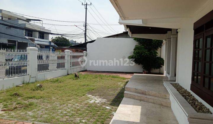 Jual Cepat Rumah Joglo LT 711m2 SHM Bagus Dan Modern 2