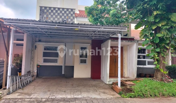 Ready-to-Occupy Permanent House in Banyaksumba, Kota Baru Parahyangan