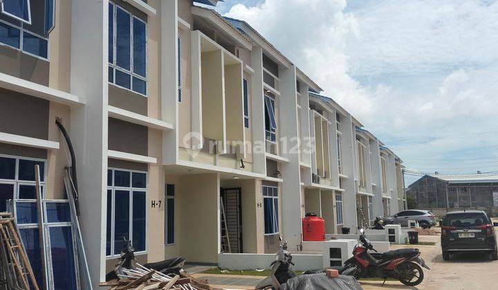 Rumah di golden city residence ll 2 Lantai HGB Baru 2