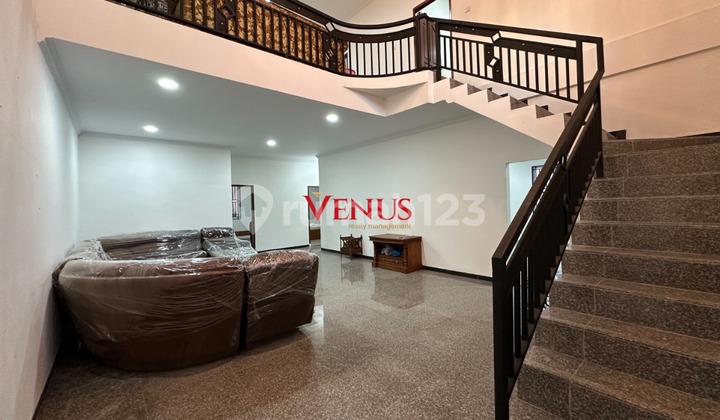 Dijual Rumah 2 Lantai Besar Dan Mewah Dekat Mall Nagoya Hill Dijual Rumah 2 Lantai Besar Dan Mewah Dekat Mall Nagoya Hill