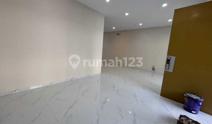 Dijual Rumah Mewah 3 Lantai Siap Huni Full Renov Pasir Putih 2