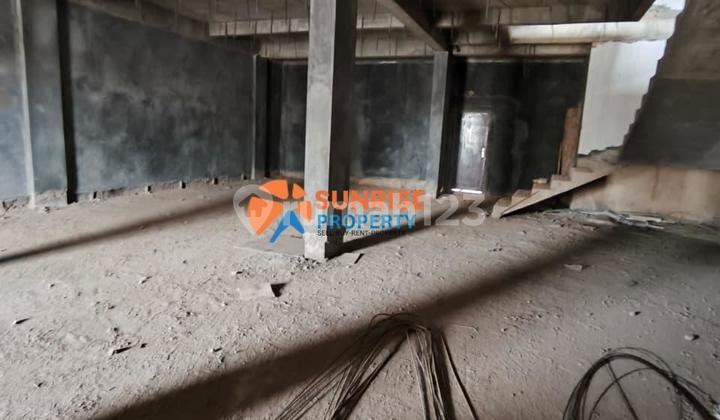 FOR RENT: 4-STORY SHOPHOUSE, 2 ADJOINING UNITS, PASIR PUTIH BATAM CENTRE FOR RENT: 4-STORY SHOPHOUSE, 2 ADJOINING UNITS, PASIR PUTIH BATAM CENTRE