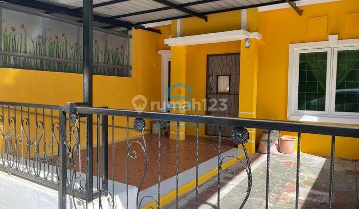 Rumah I lantai 3 Kamar Di Pusat Kota Dekat Pelabuhàn International  1