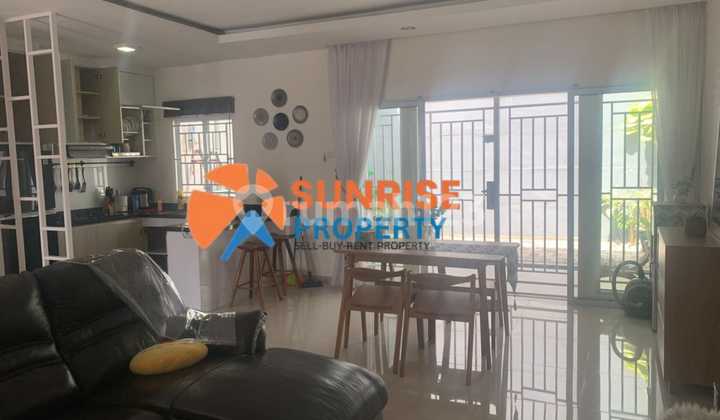 Disewakan Rumah di Beverly Green 2