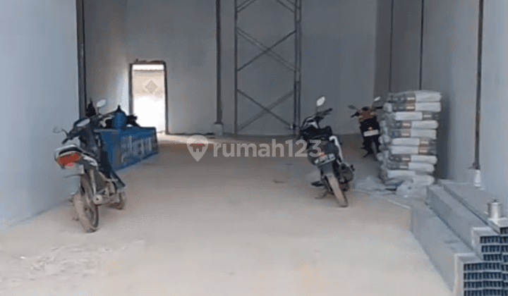 Disewakan Gudang Permata Bandara 1