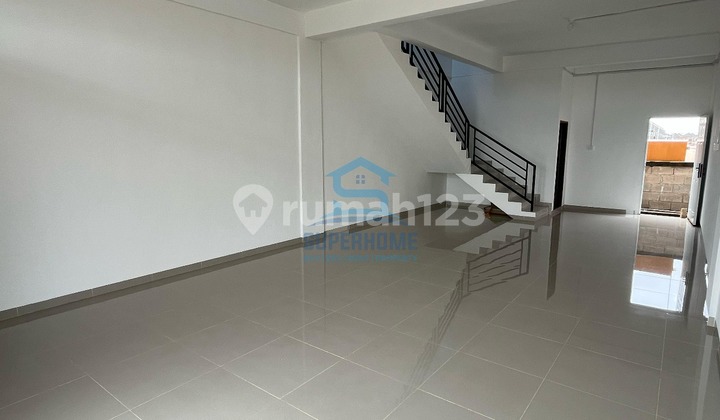 For rent, Golden BCI Bengkong shop house.