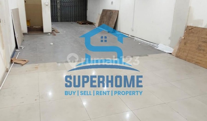 For Rent: 4-Story Shop House in Nagoya Batam Business Complex For Rent: 4-Story Shop House in Nagoya Batam Business Complex