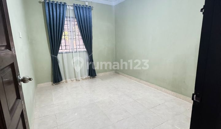 Disewakan Rumah 1 Lantai Diperumahan Botania Full Renovasi