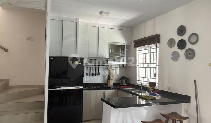 For Rent Beautiful 2-Story House in Beverly Batam Centre 2