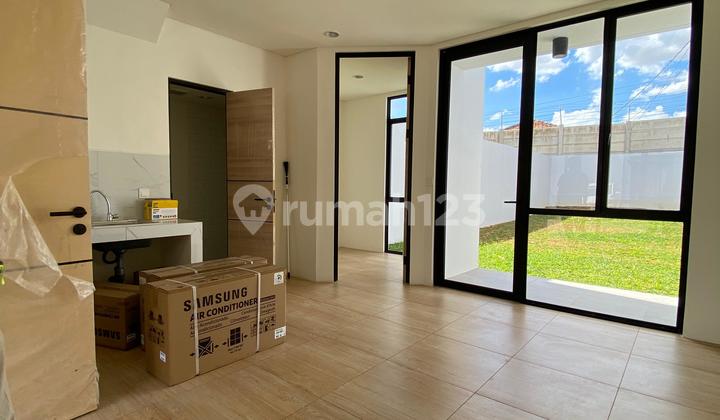 Ready to Occupy New House in Lippo Karawaci 2