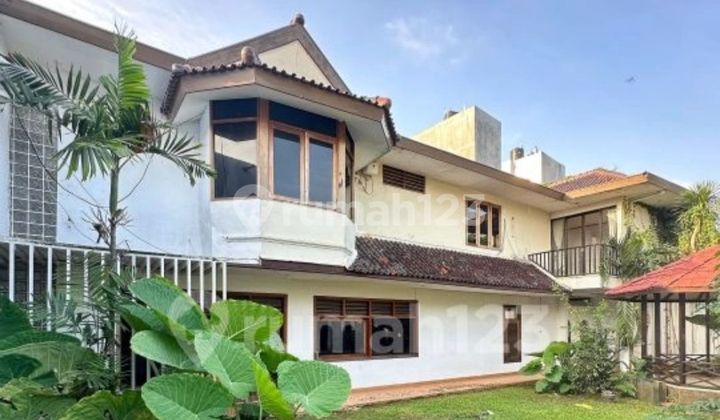 Dijual Rumah Klasik Mewah Di Kemang Dalam, Luasan Sangat Besar, Siap Huni Di Kawasan Elite Strategis Dijual Rumah Klasik Mewah Di Kemang Dalam, Luasan Sangat Besar, Siap Huni Di Kawasan Elite Strategis