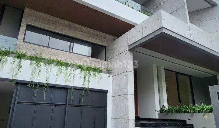 Rumah Baru Dan Siap Huni Di Pakuwon Indah, Surabaya Barat 1