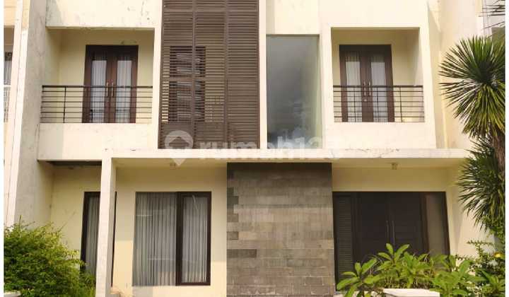 Rumah Modern Minimalis Pakuwon Indah The Mansion Surabaya Barat