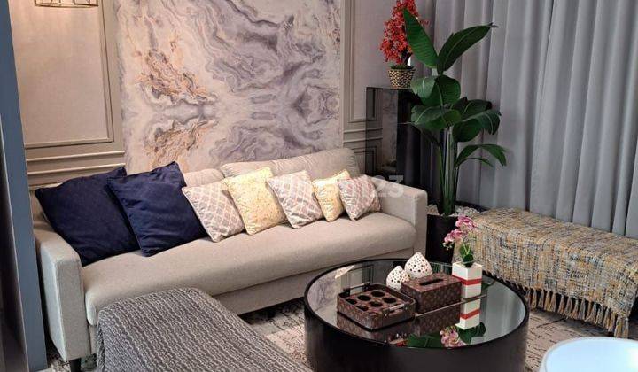 ruang tamu rumah murah dan furnished di