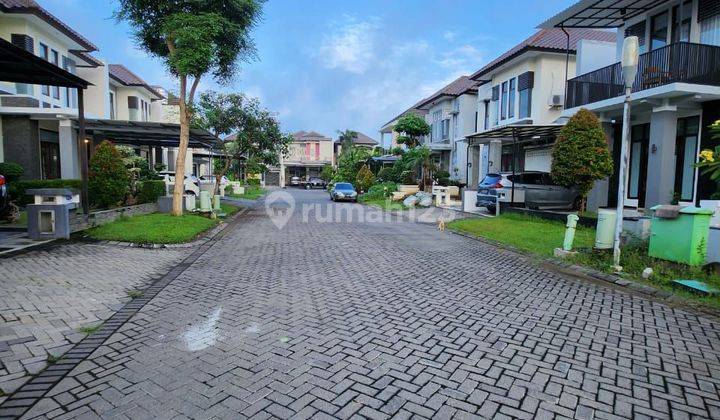 Dijual Rumah Cantik Cluster Depan Di Royal Residence 1