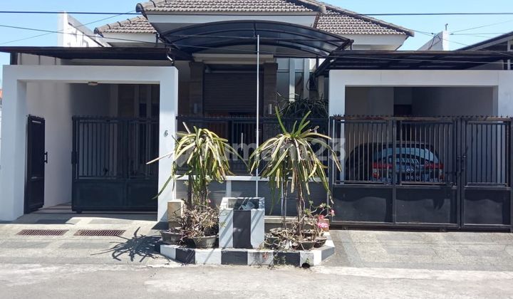 Modern Minimalist House Ready to Occupy Manyar East Surabaya Modern Minimalist House Ready to Occupy Manyar East Surabaya