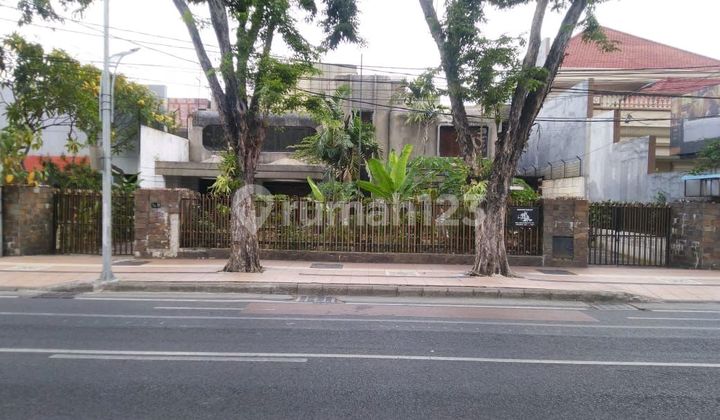 Classic House Grand Darmo Surabaya Center Ready to Occupy 1