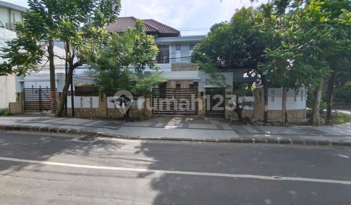 Rumah 2 Lantai Area Komersial Gayungsari Cocok Untuk Segala Usaha 1