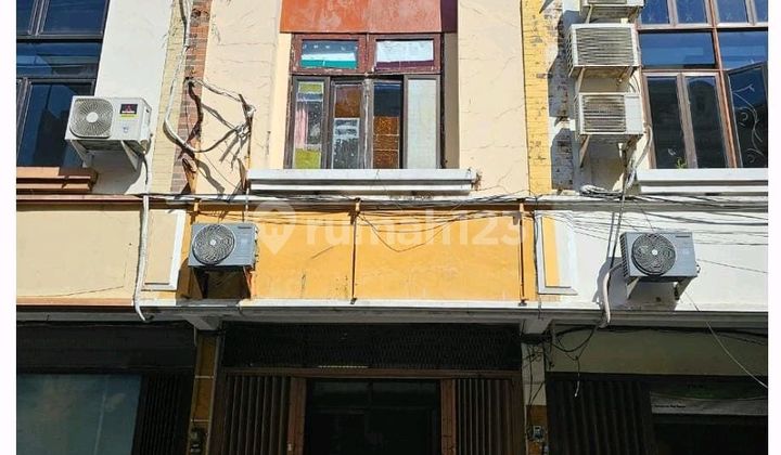 3-Story Ruko on Gubeng Raya, Surabaya City Center 1