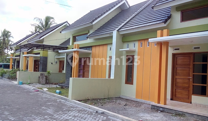 Order-Build House with SHM Certificate, Wates, Kulon Progo