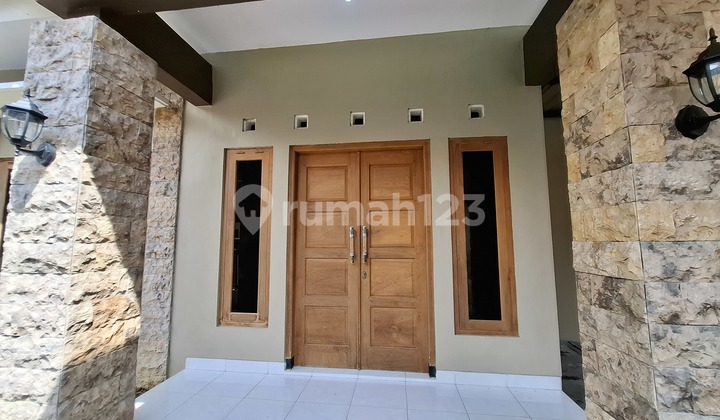 Rumah SHM Semi Furnished 20 Menit ke Bandara Yia 2